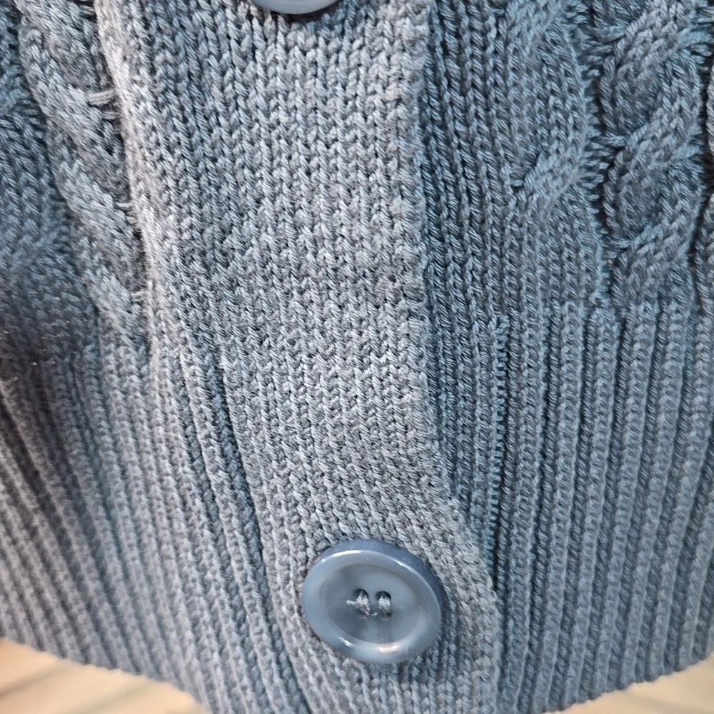 NWOT Belle by Kim Gravel Smoke Blue Cable Knit Cardigan Hip-Length - Picture 4 of 11